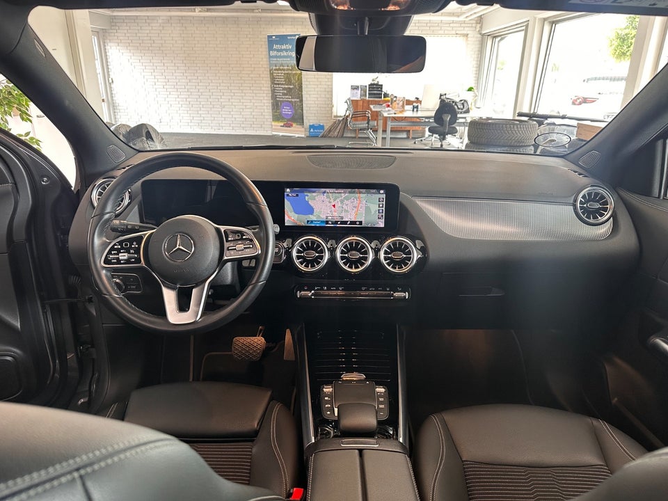 Mercedes EQA250 Progressive 5d