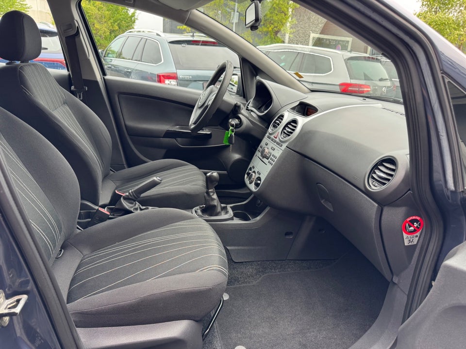 Opel Corsa 1,2 16V Enjoy 5d