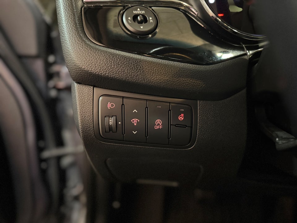 Kia Ceed 1,6 CRDi 136 Attraction SW 5d