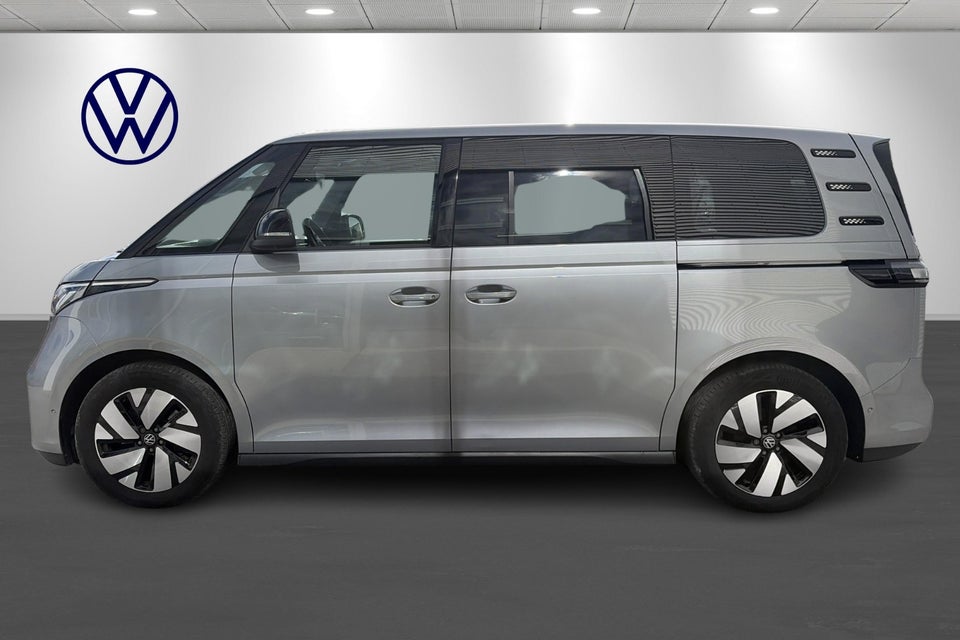 VW ID. Buzz 79 Pro SWB 5d