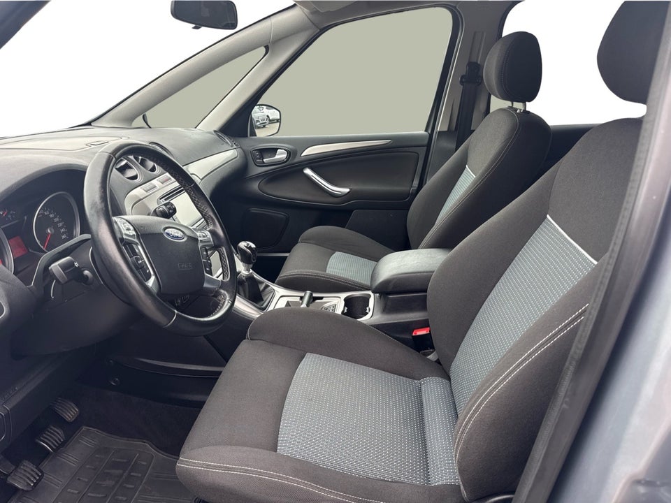 Ford S-MAX 2,0 TDCi 140 Trend 5d