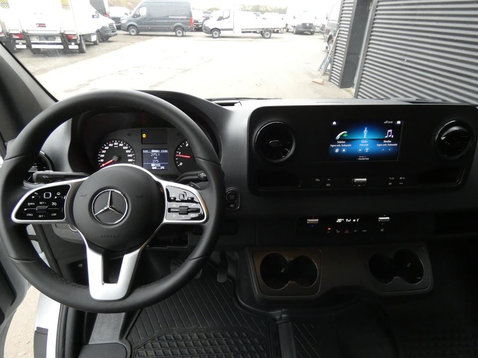 Mercedes Sprinter 317 2,0 CDi A2 Kassevogn aut. RWD