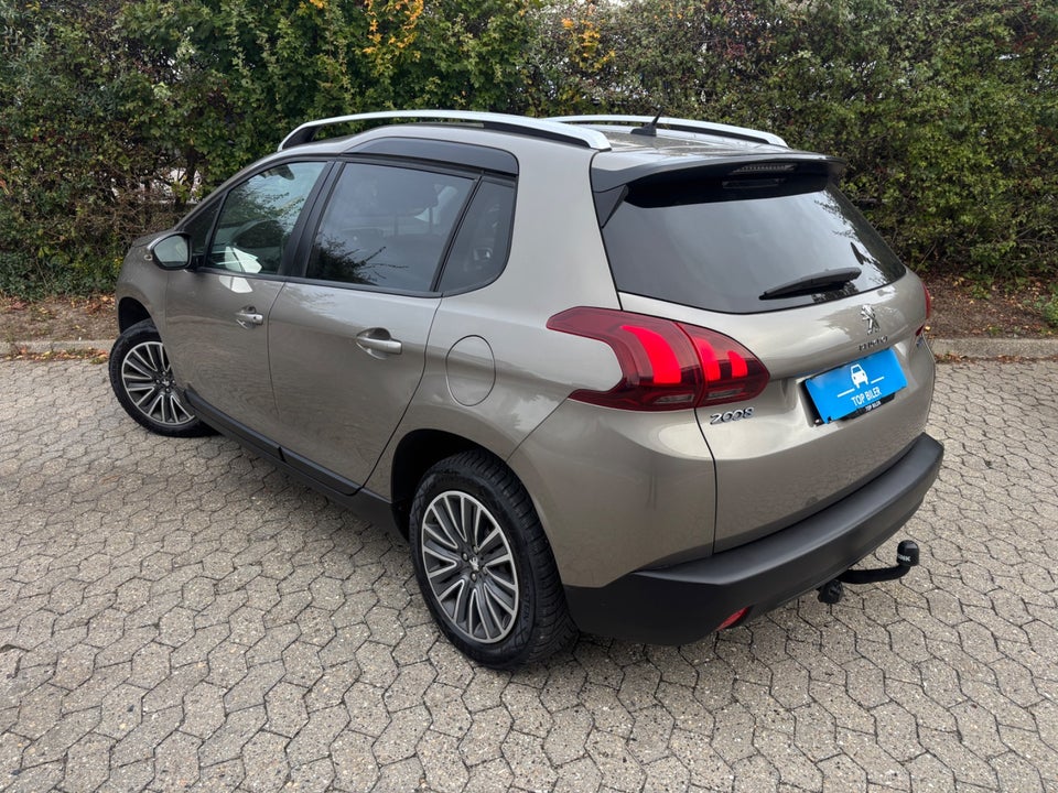 Peugeot 2008 1,2 VTi 82 Allure 5d