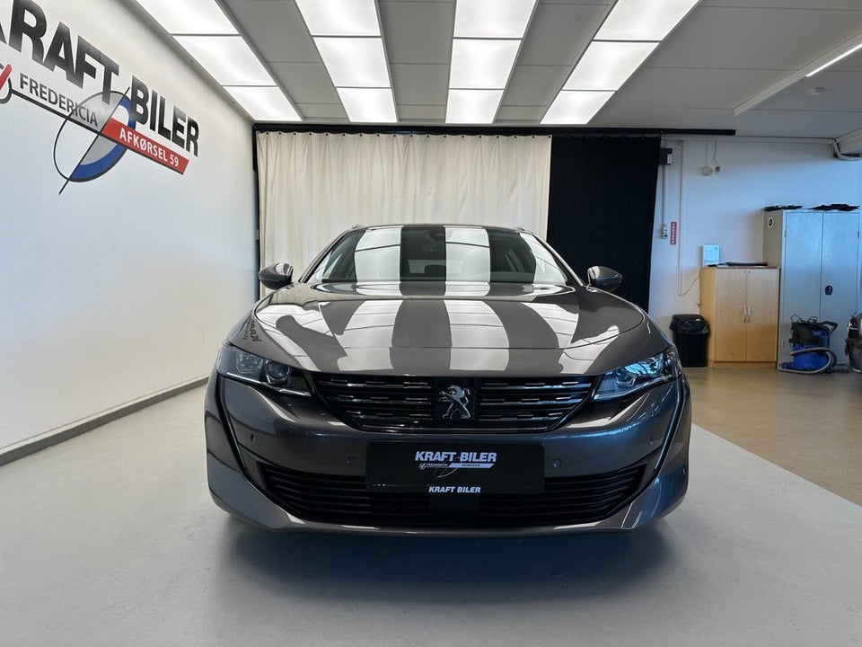 Peugeot 508 1,6 Hybrid Allure Pack SW EAT8 5d