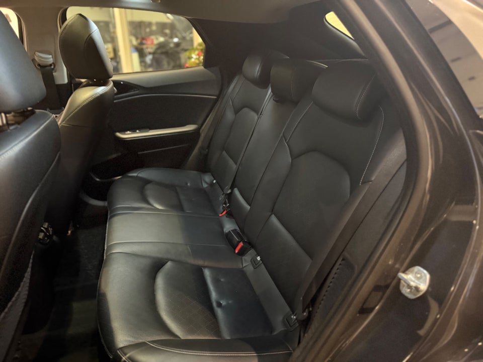 Kia XCeed 1,6 PHEV Prestige DCT 5d