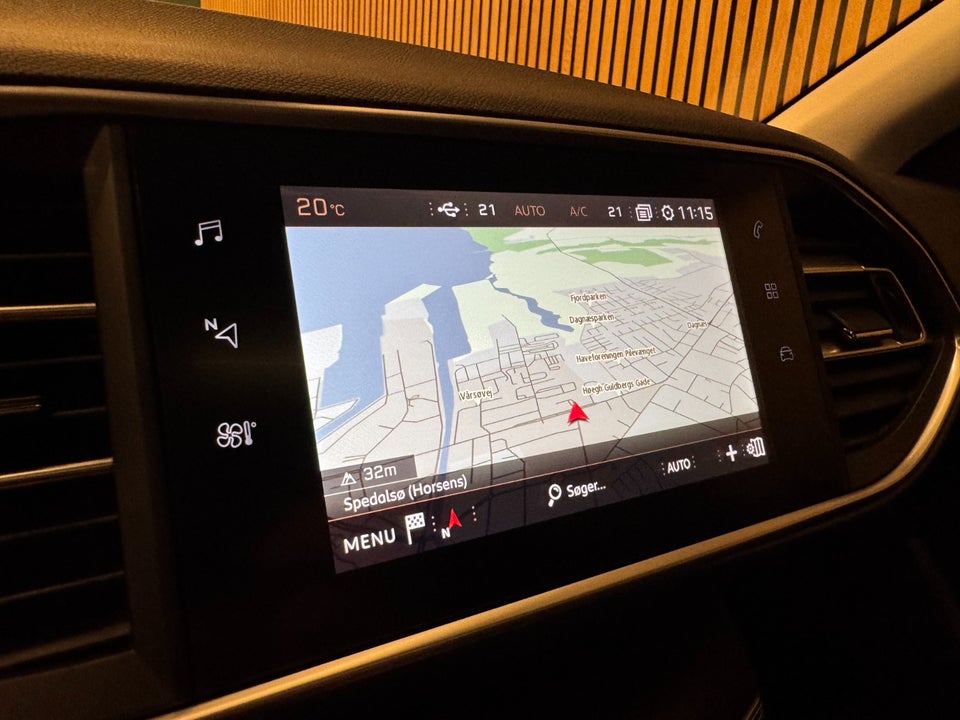 Peugeot 308 1,2 PureTech 130 Selection Sky SW 5d