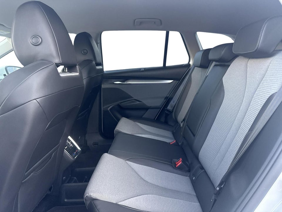 Skoda Enyaq 80 iV 5d