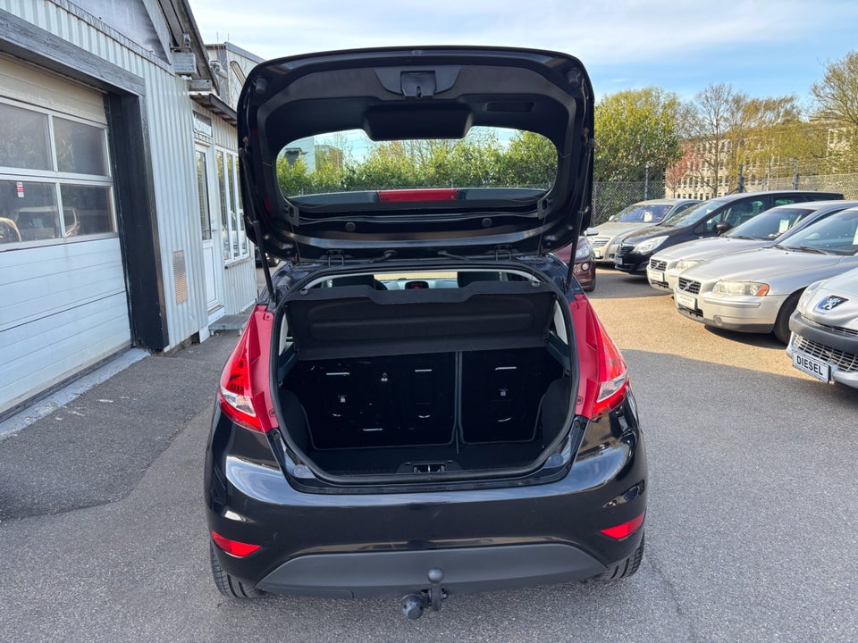 Ford Fiesta 1,25 60 Ambiente 5d