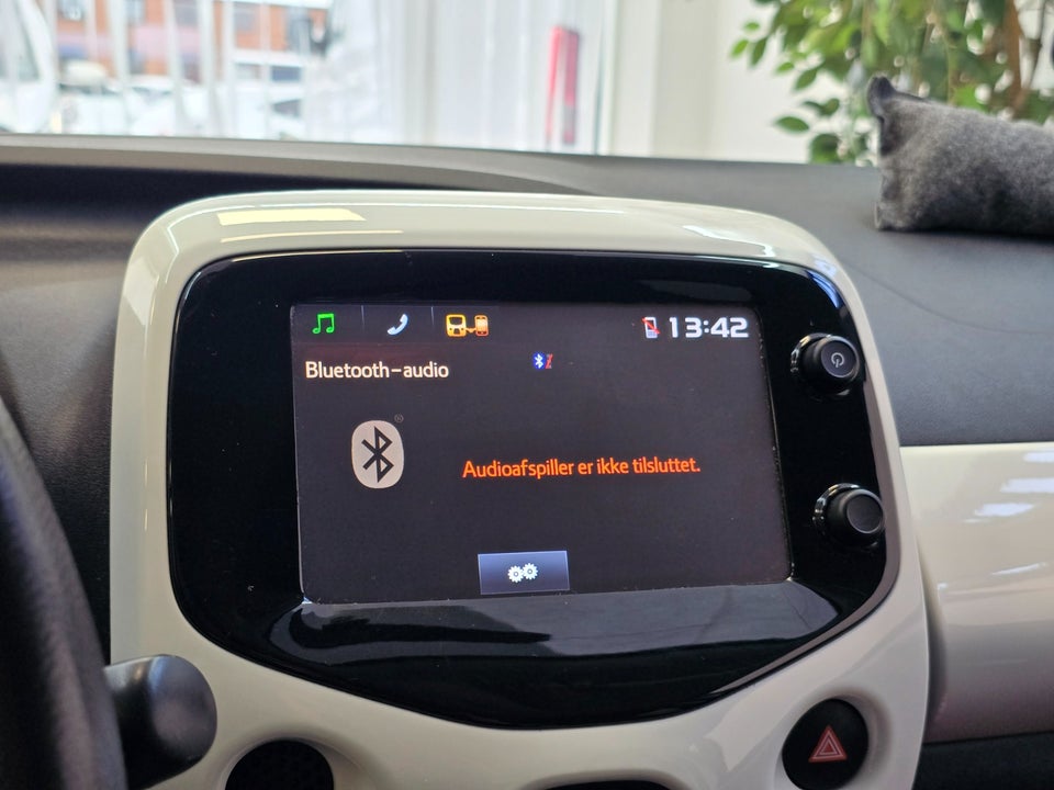 Toyota Aygo 1,0 VVT-i x-pression 5d