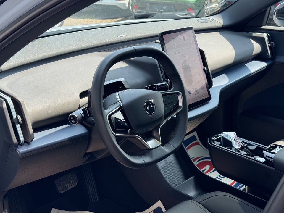 Volvo EX30 Extended Range Ultra 5d