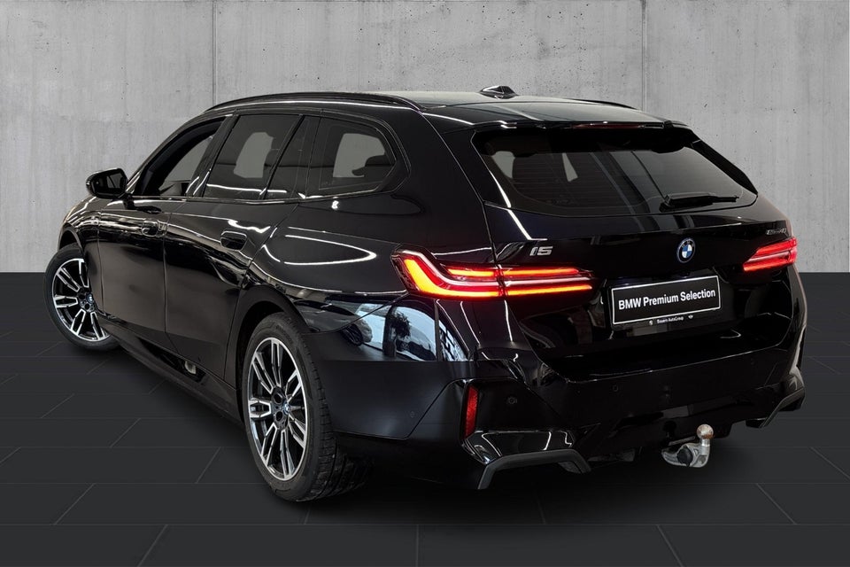 BMW i5 eDrive40 Touring M-Sport 5d