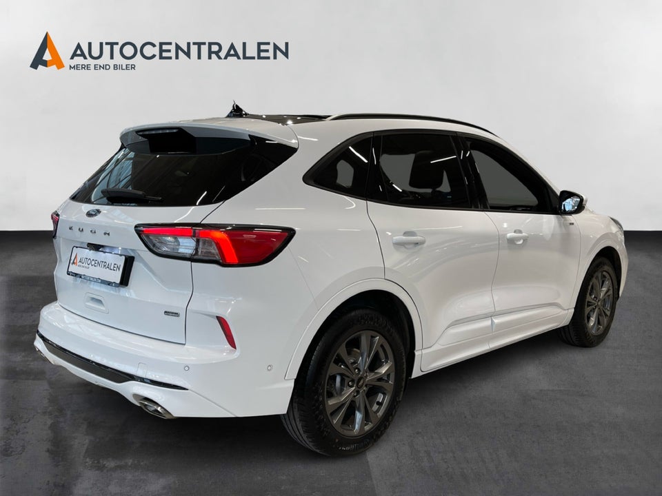 Ford Kuga 2,5 PHEV ST-Line CVT 5d