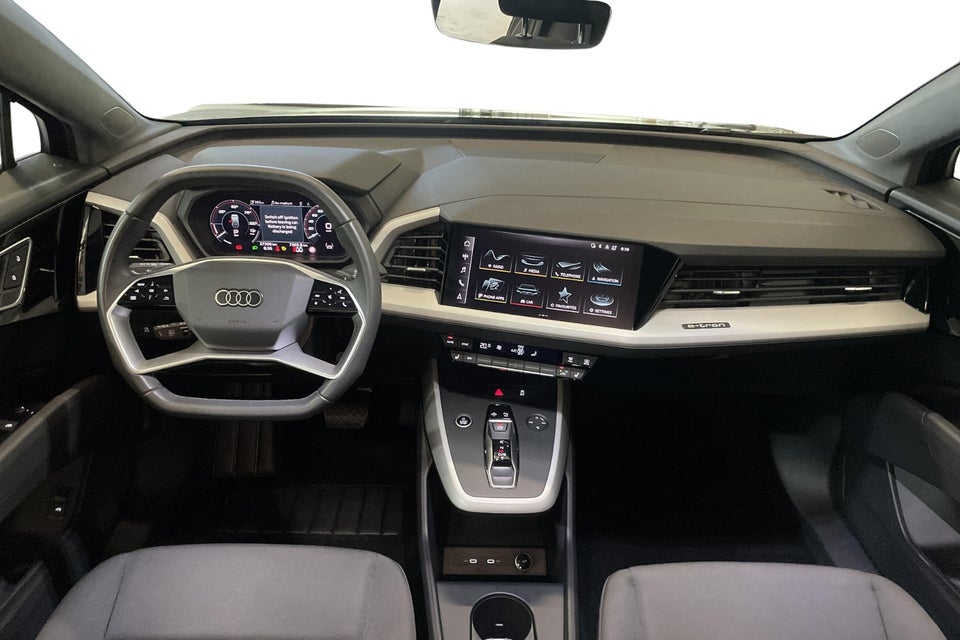 Audi Q4 e-tron 45 Progress 5d