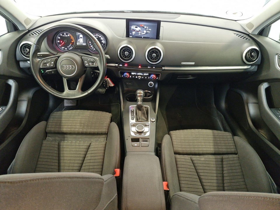 Audi A3 40 TFSi Sport Limited Sportback S-tr. 5d