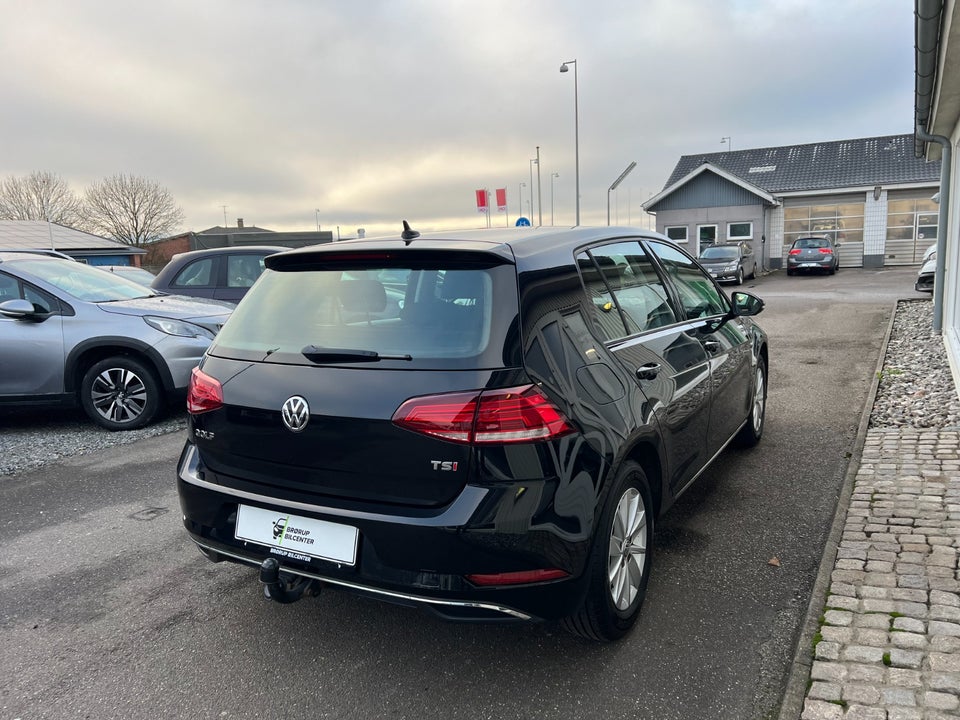 VW Golf VII 1,4 TSi 125 Comfortline 5d