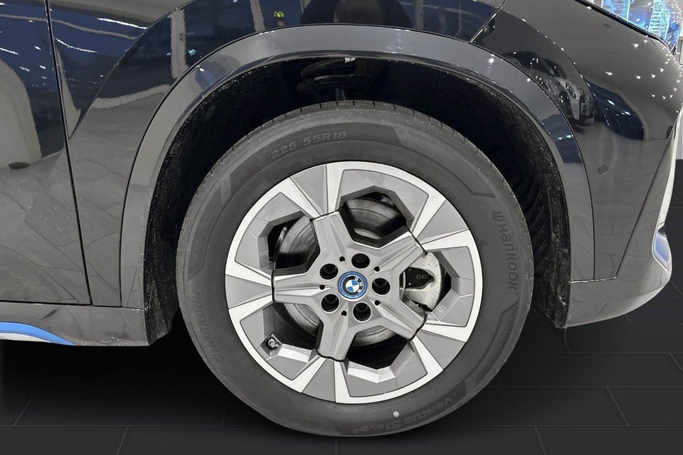 BMW iX1 xDrive30 X-Line 5d