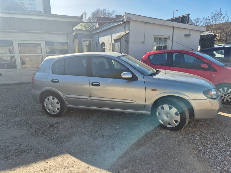Nissan Almera 1,5 Ace 5d