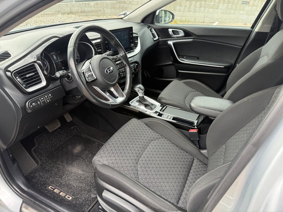 Kia Ceed 1,6 PHEV Prestige SW DCT 5d