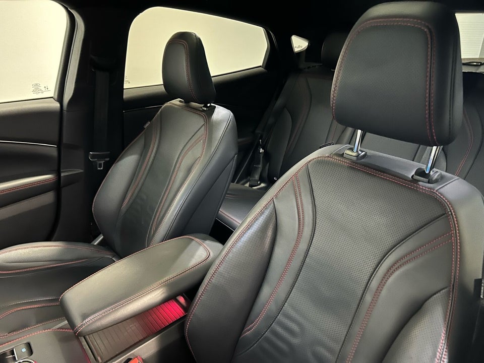 Ford Mustang Mach-E 70 Premium Standard Range AWD 5d