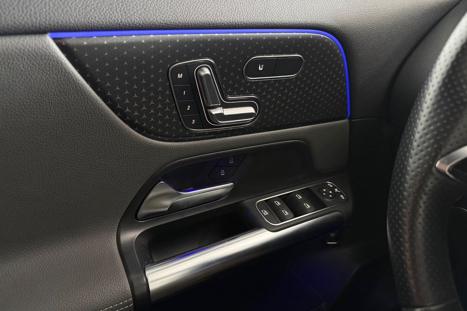 Mercedes EQA300 Electric Art 4Matic 5d