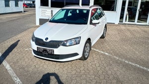 Skoda Fabia, modelår 2016, 94,000 km