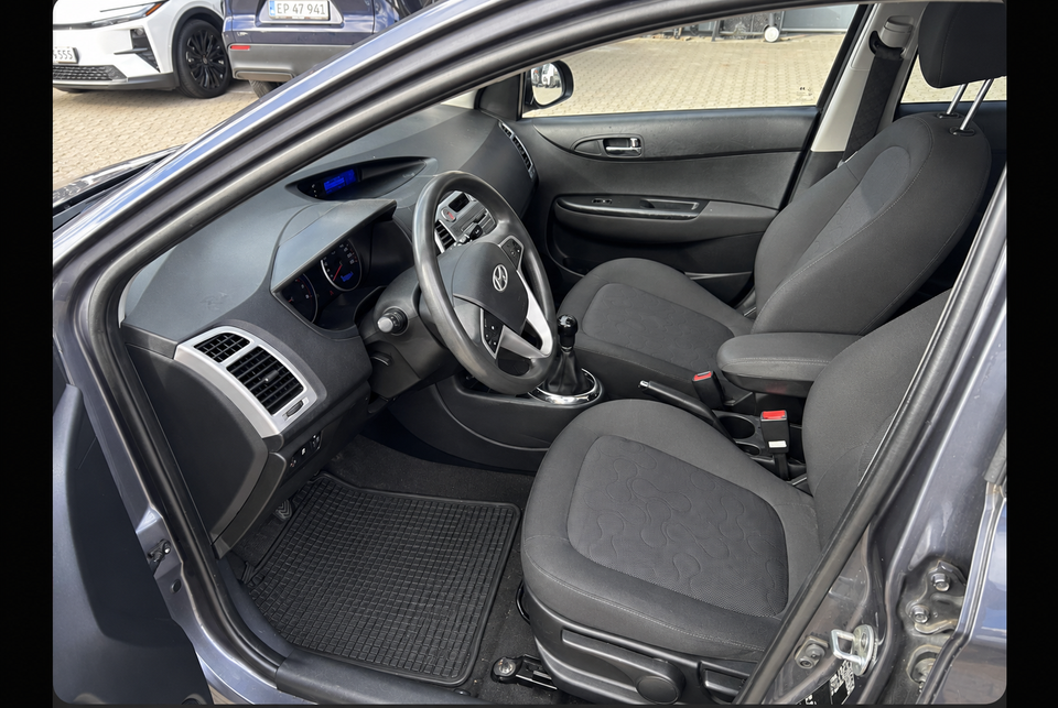 Hyundai i20 1,25 Comfort 5d