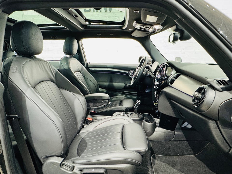 MINI Cooper SE Yours Trim 3d