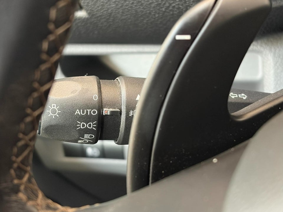 Toyota ProAce 2,0 D 122 Medium Comfort Master aut. 5d