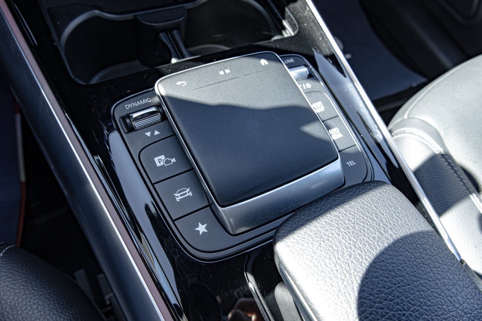 Mercedes EQA250 5d
