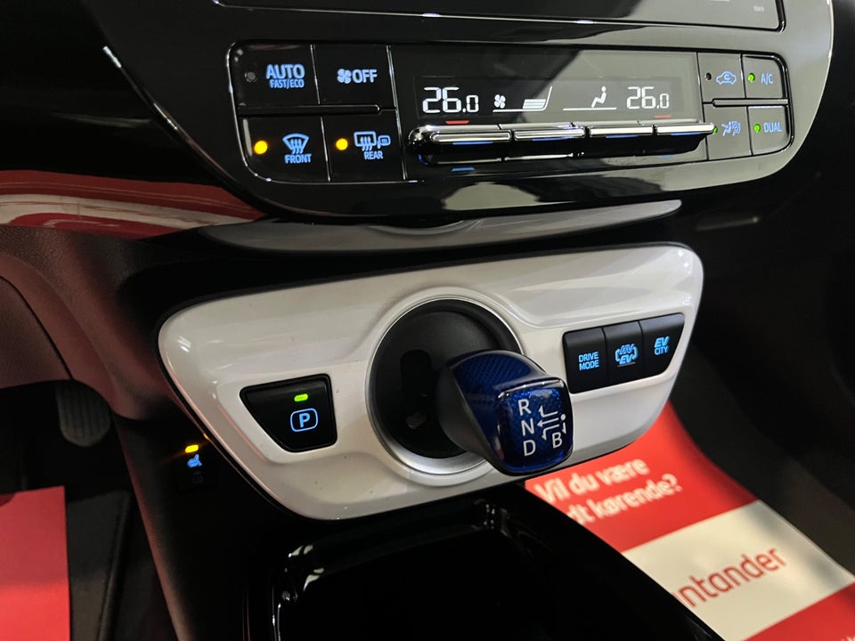 Toyota Prius 1,8 Plug-in Hybrid H3 MDS 5d