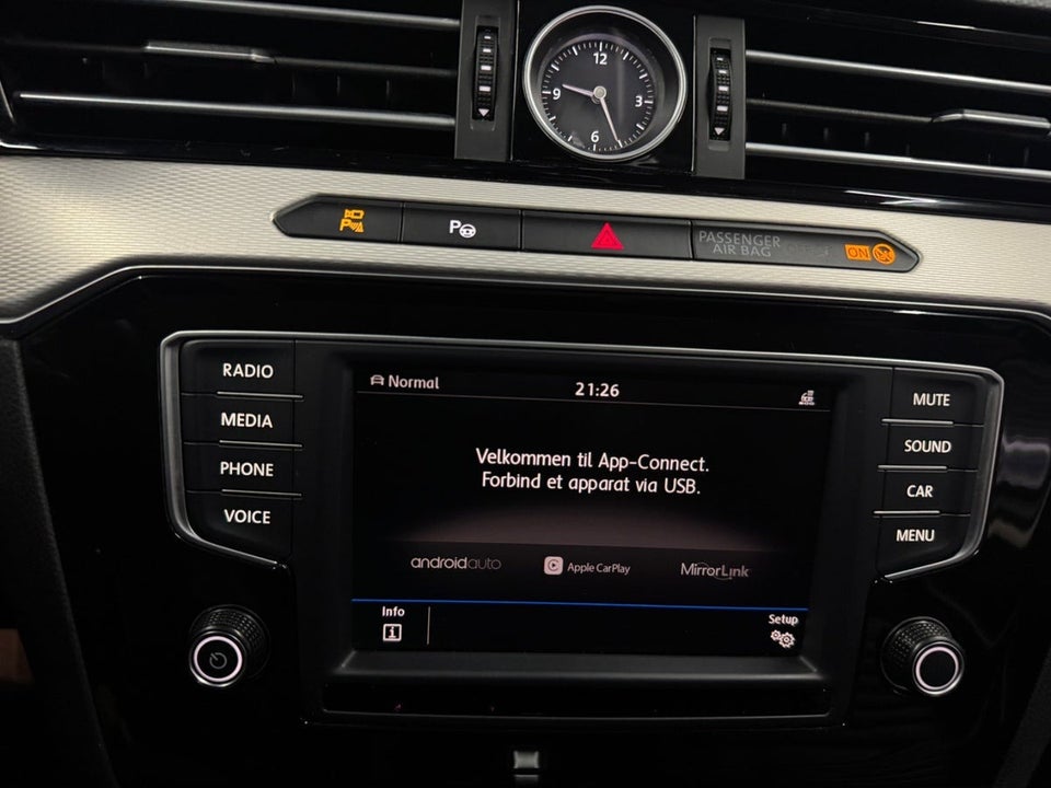 VW Passat Alltrack 2,0 TDi 190 Executive DSG 4Motion 5d