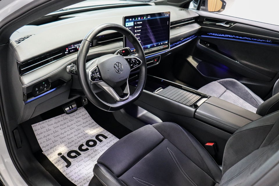 VW ID.7 77 Pro Tourer 5d
