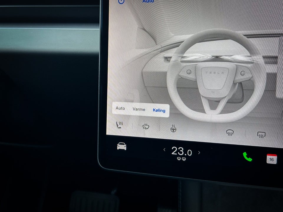 Tesla Model 3 Long Range AWD 4d