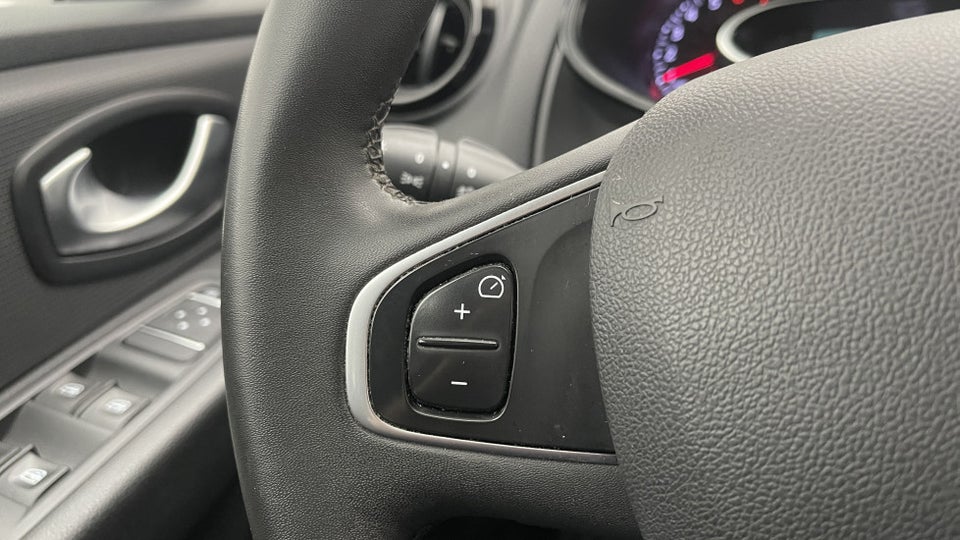 Renault Clio IV 0,9 TCe 90 GO! Sport Tourer 5d