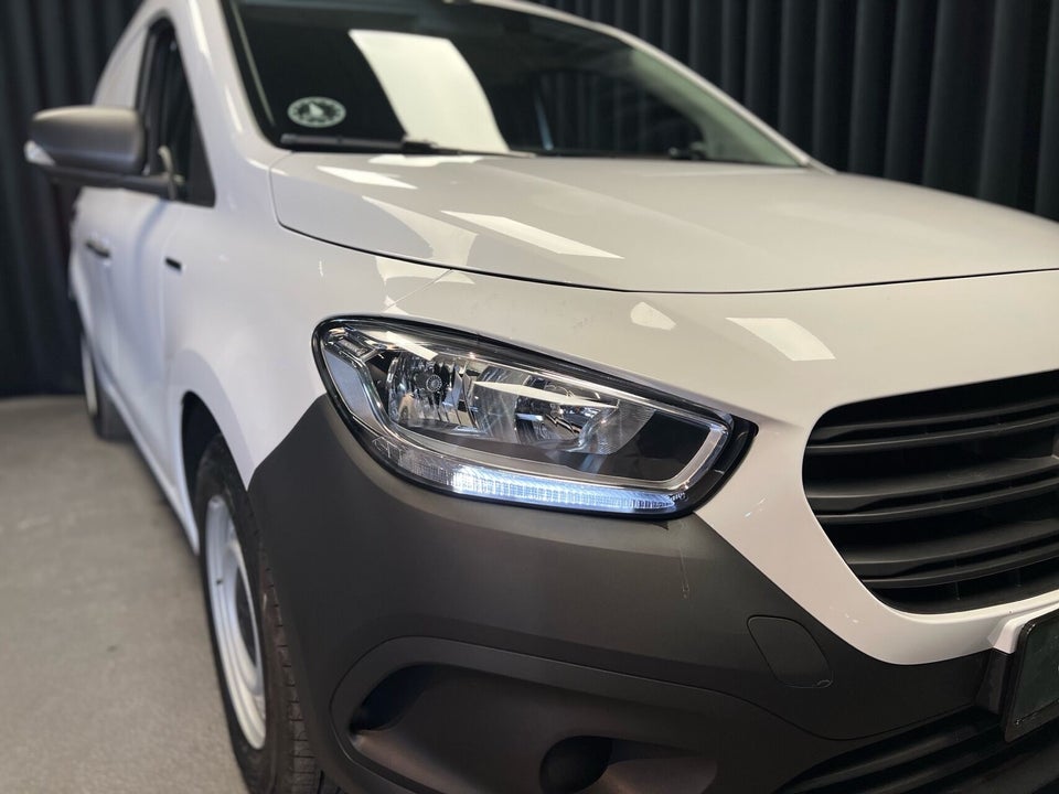 Mercedes eCitan A2 Basis Van