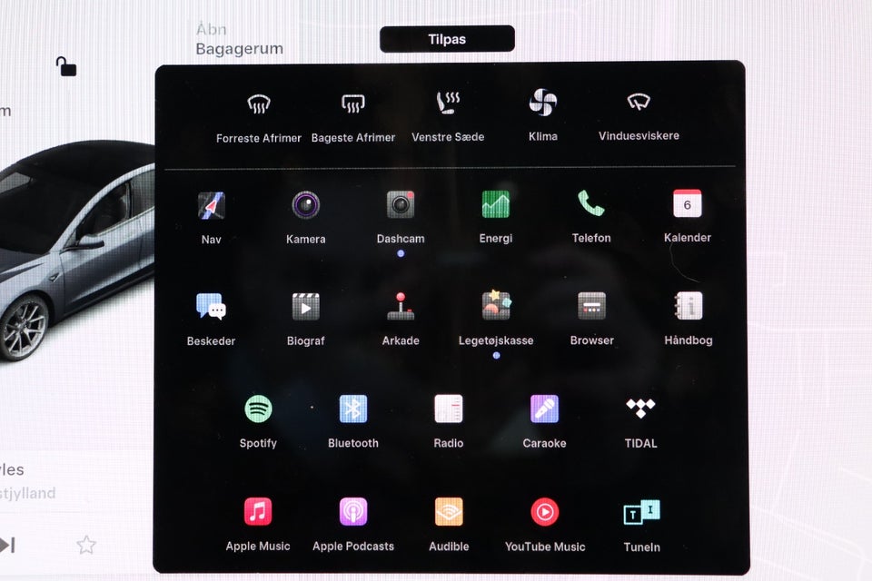 Tesla Model 3 Standard Range+ RWD 4d