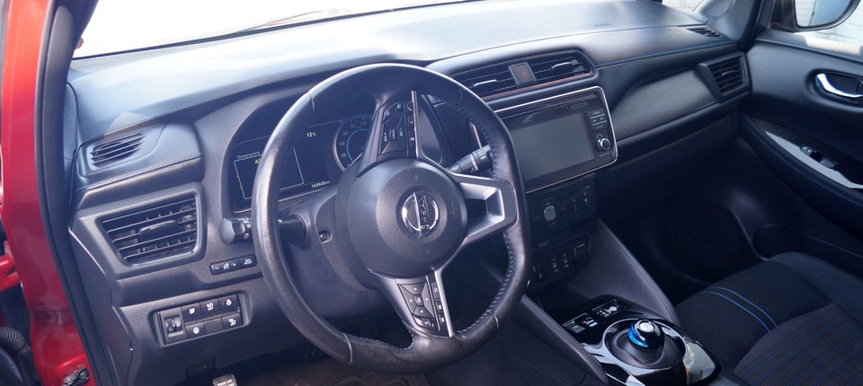 Nissan Leaf 40 2.Zero 5d