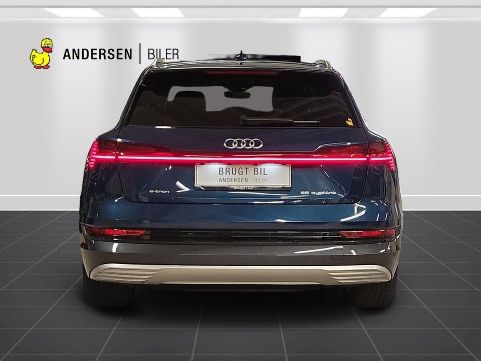 Audi e-tron 55 quattro 5d