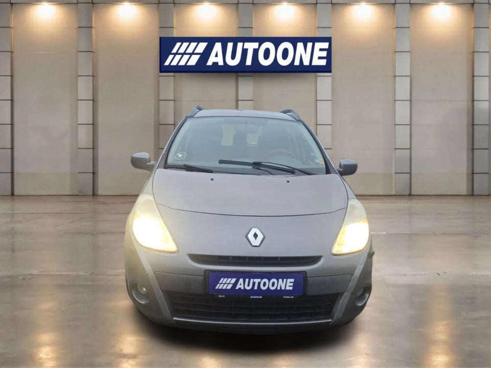 Renault Clio III 1,2 16V TCe Expression 5d