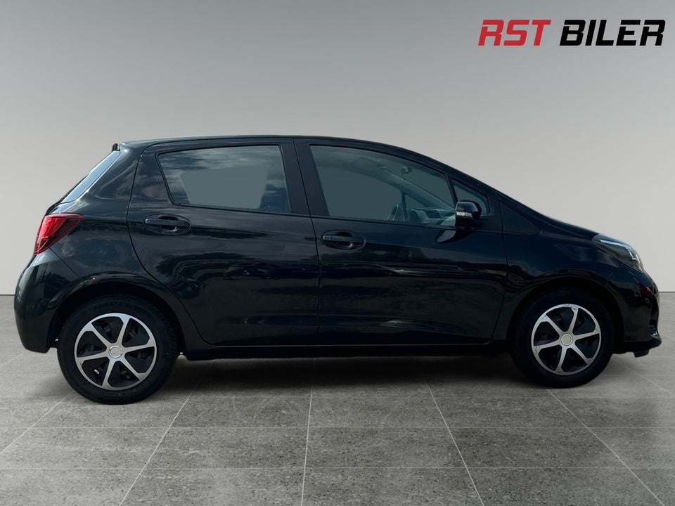 Toyota Yaris 1,0 VVT-i T2 Premium 5d