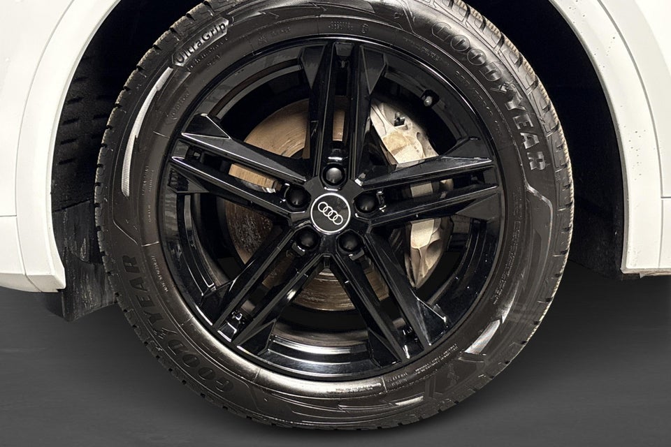 Audi Q5 50 TDi quattro Tiptr. Van 5d