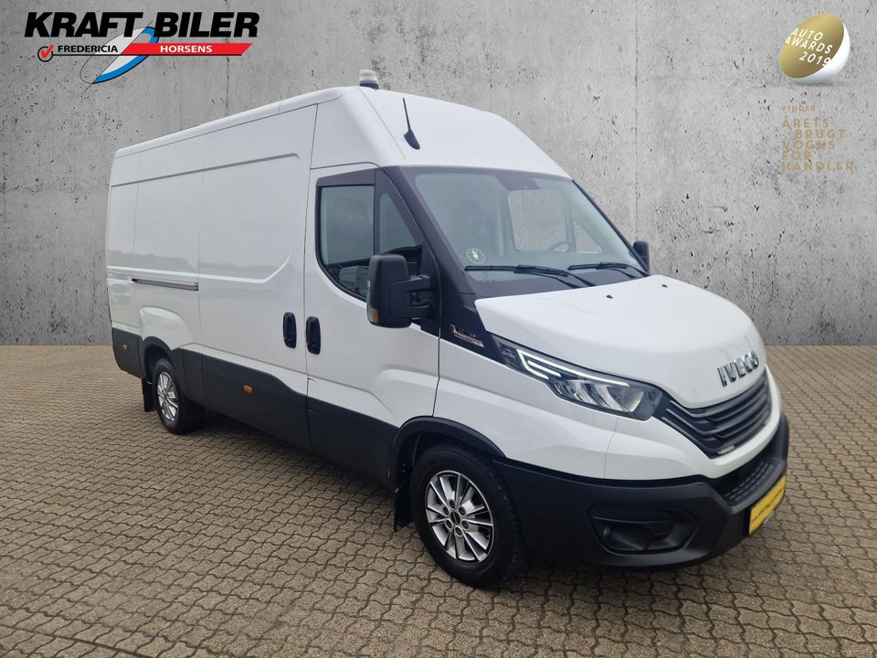 Iveco Daily 3,0 35S18 12m³ Van AG8