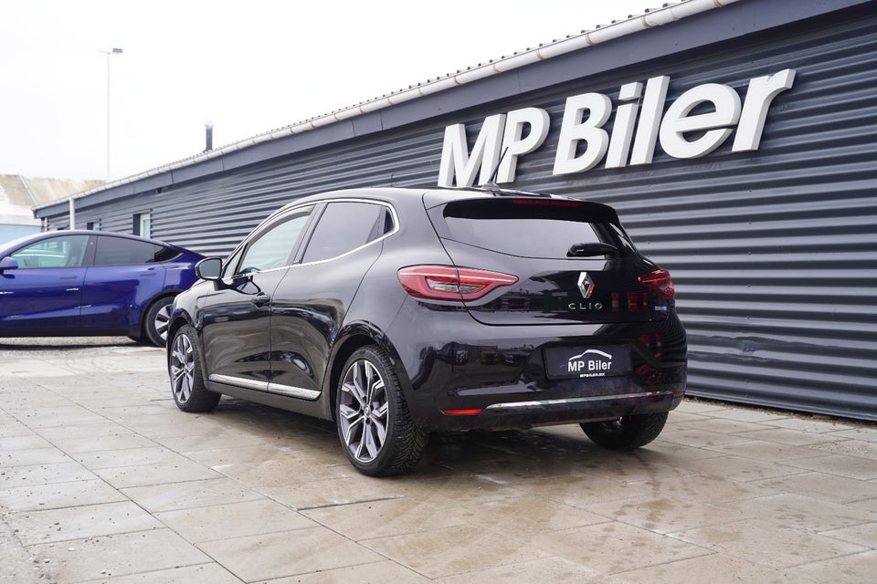Renault Clio V 1,6 E-Tech Intens 5d