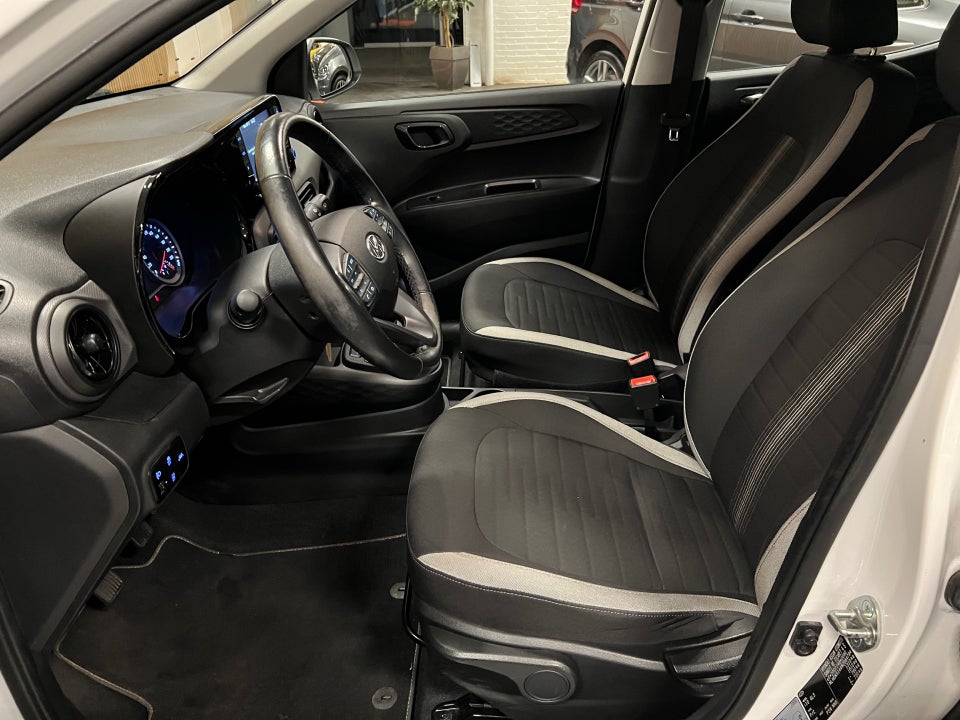 Hyundai i10 1,0 MPi Advanced 5d