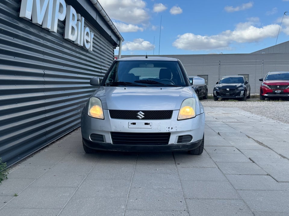 Suzuki Swift 1,5 GL-A 3d