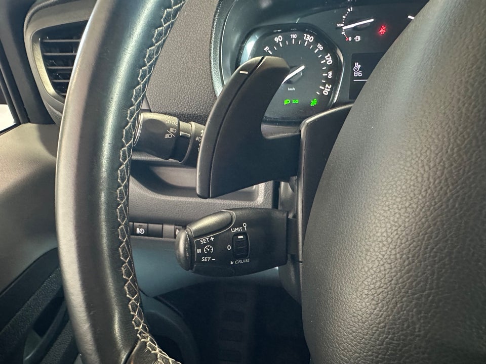 Toyota ProAce 2,0 D 122 Medium Comfort Master aut. 5d