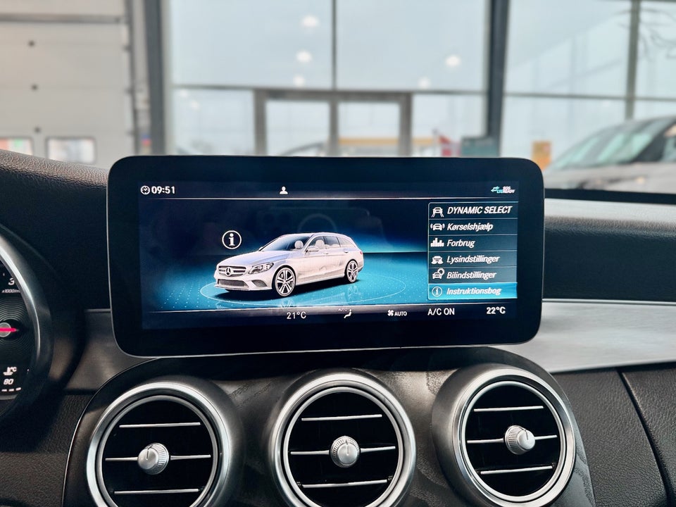 Mercedes C220 d 2,0 AMG Line stc. aut. 5d