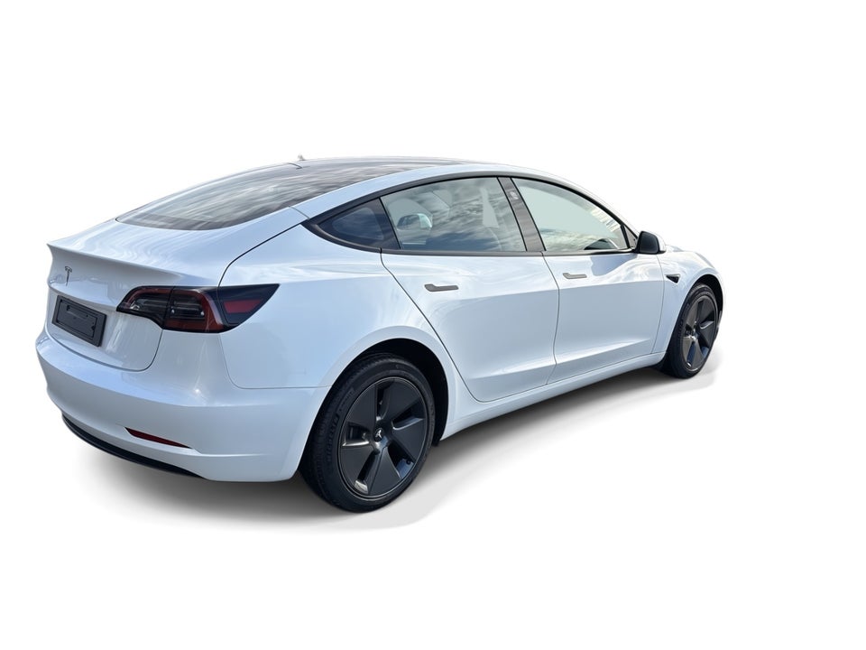 Tesla Model 3 Long Range RWD 4d