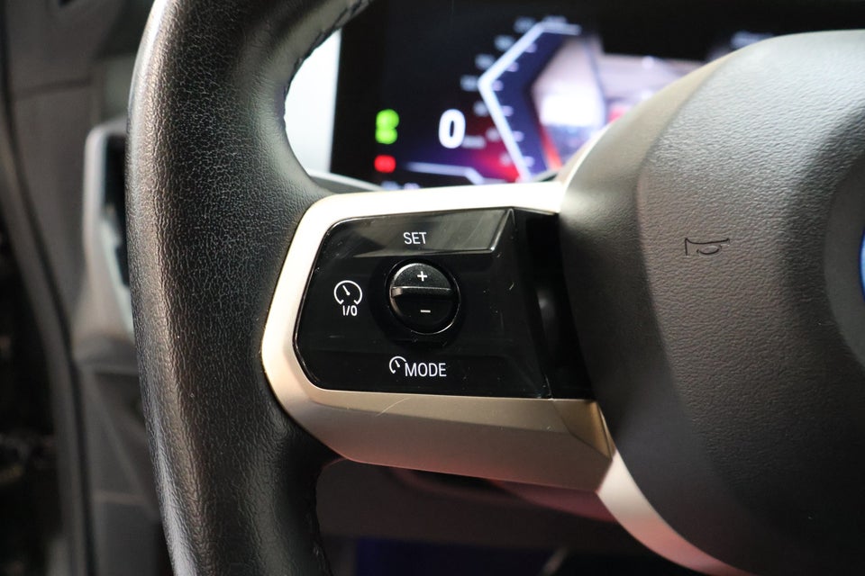 BMW iX xDrive40 Supercharged 5d