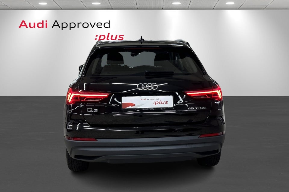 Audi Q3 45 TFSi e Attitude plus S-tr. 5d